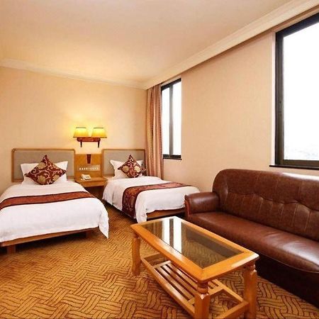 New Asia Hotel Гуанчжоу Экстерьер фото