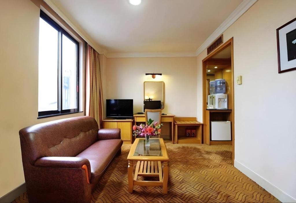 New Asia Hotel Гуанчжоу Экстерьер фото