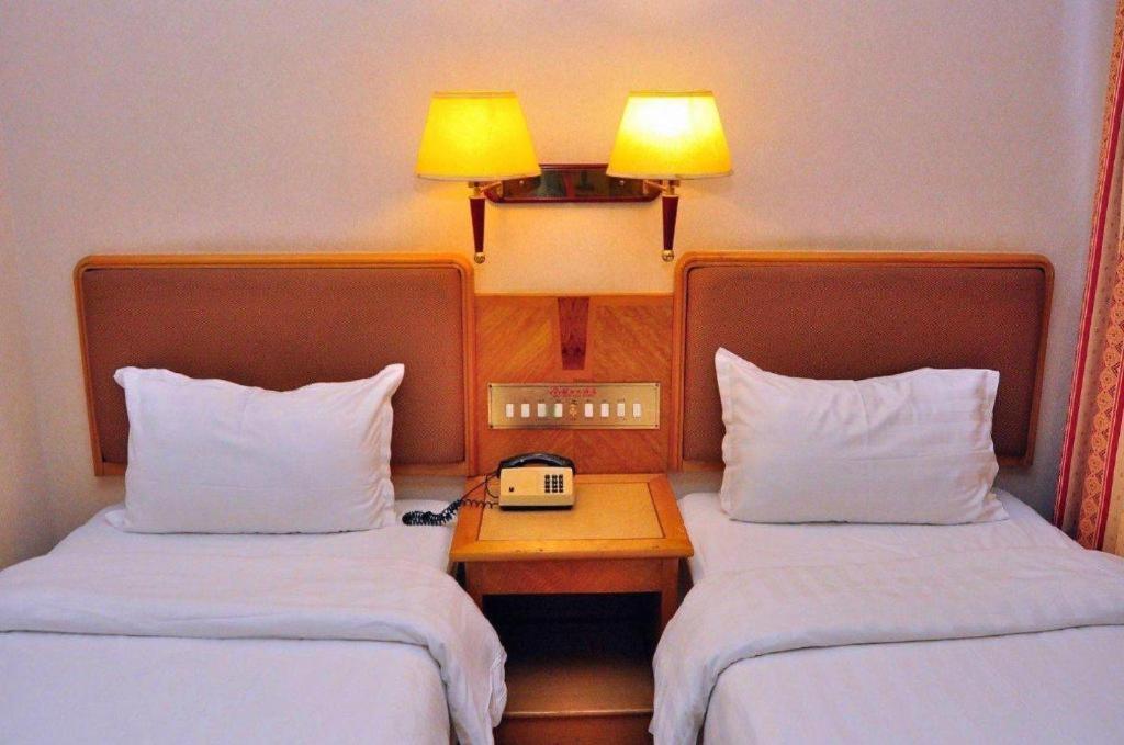 New Asia Hotel Гуанчжоу Экстерьер фото
