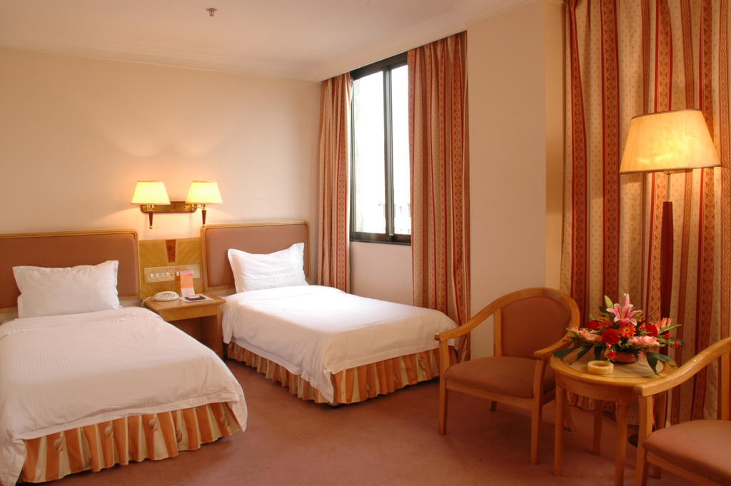 New Asia Hotel Гуанчжоу Номер фото